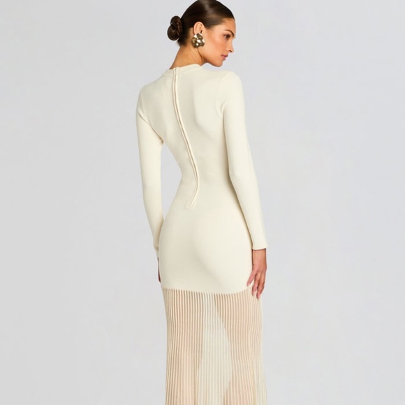 SER.O.YA SERENADE KNIT MAXI DRESS - Picture 2 of 14